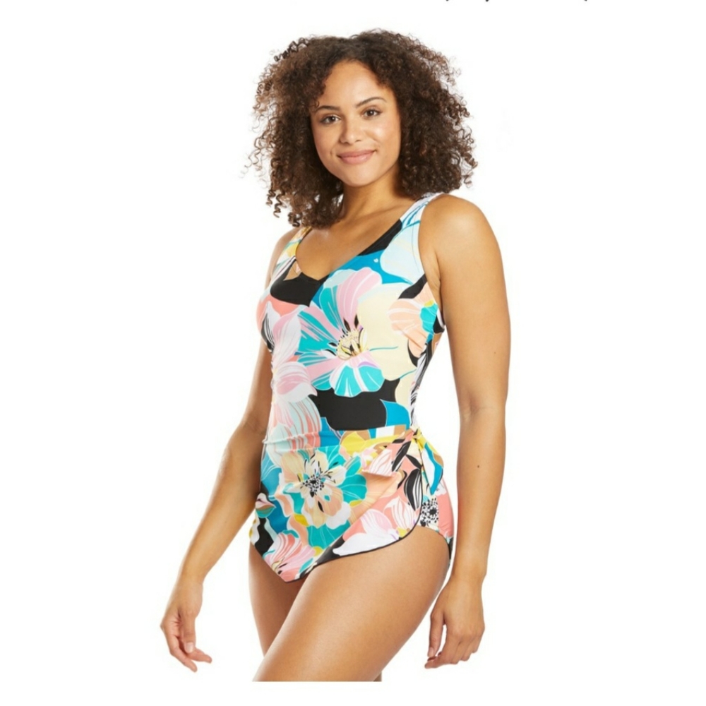 Maxine of Hollywood Swim | Size 20W | Color: Tropical Floral